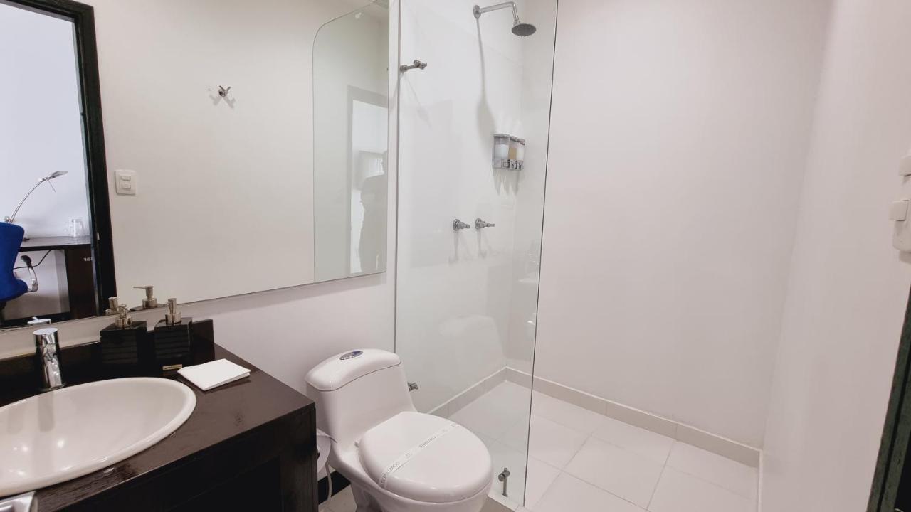 Habitat Suites Hotel بيريرا المظهر الخارجي الصورة