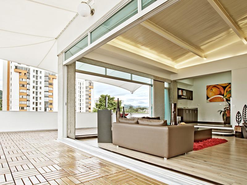 Habitat Suites Hotel بيريرا الغرفة الصورة